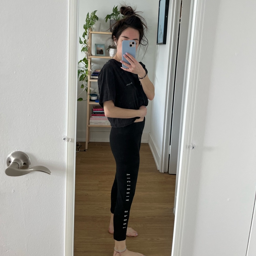 Victoria’s Secret Sport Cropped Leggings Size S